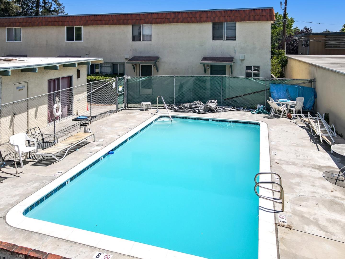 825 Kiely Blvd, Santa Clara, CA 95051 Beds Baths