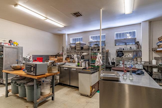 421 East Street, HOLLISTER, California 95023, ,Comm Industrial For Sale,For Sale,East Street,40965378