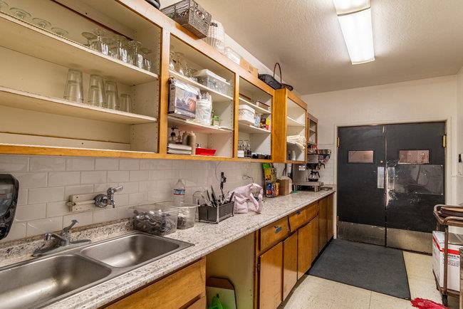 421 East Street, HOLLISTER, California 95023, ,Comm Industrial For Sale,For Sale,East Street,40965378