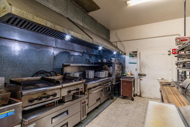 421 East, HOLLISTER, California 95023, ,Comm Business Opportunity,For Sale,East,40965377
