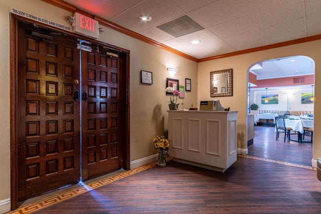 421 East, HOLLISTER, California 95023, ,Comm Business Opportunity,For Sale,East,40965377