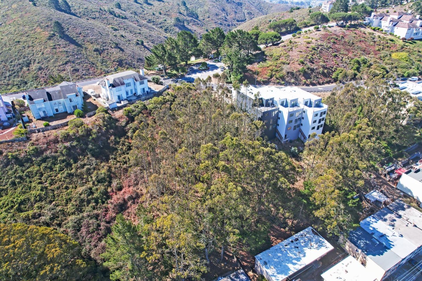 0 Crocker, DALY CITY, California 94014, ,Lots And Land,For Sale,Crocker,40965387