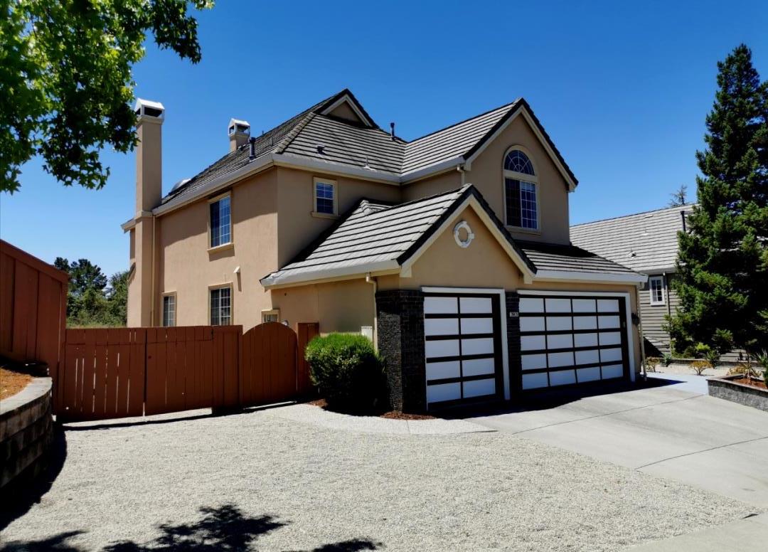 Detail Gallery Image 1 of 1 For 28425 Fox Hollow, Hayward,  CA 94542 - 4 Beds | 3 Baths