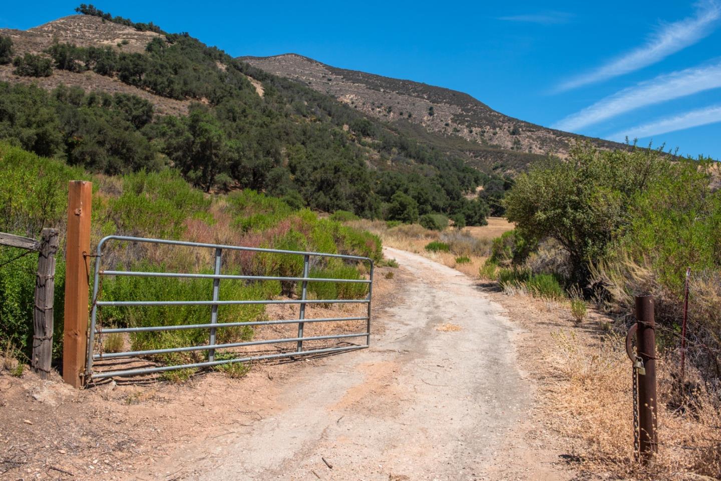 47292 Arroyo Seco Rd, Greenfield, CA 93927 3 Beds 2 Baths (Active