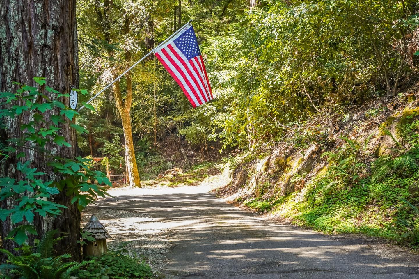 427 Holmwood Hollow, SCOTTS VALLEY, California 95066, ,Lots And Land,For Sale,Holmwood Hollow,40973280
