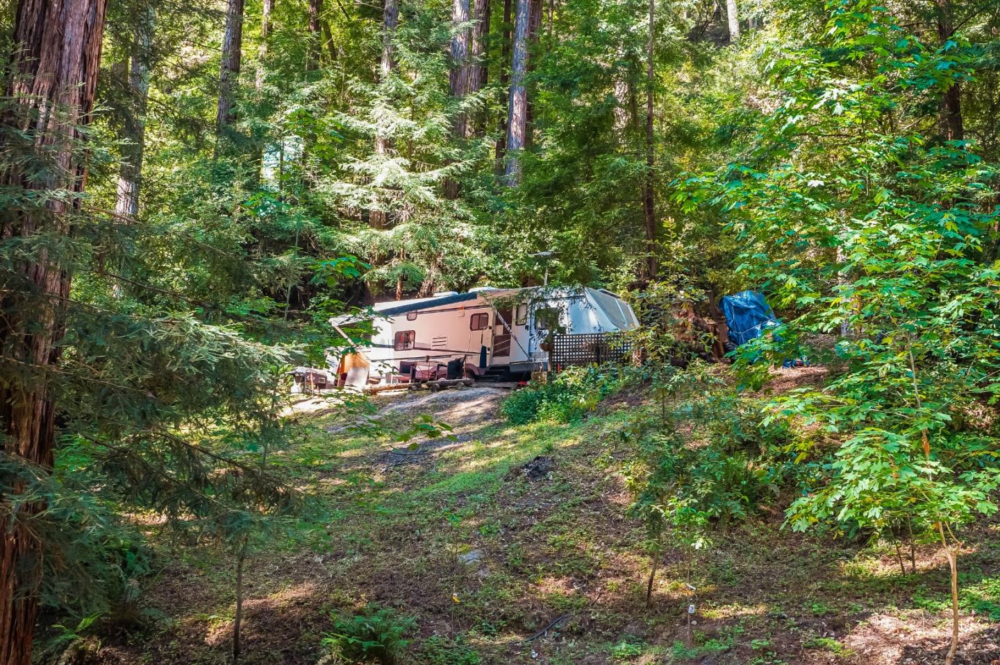 427 Holmwood Hollow, SCOTTS VALLEY, California 95066, ,Lots And Land,For Sale,Holmwood Hollow,40973280