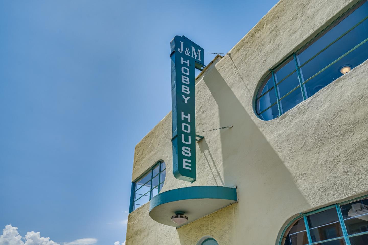 1660 Laurel Street, SAN CARLOS, California 94070, ,Comm Industrial For Sale,For Sale,Laurel Street,40965400