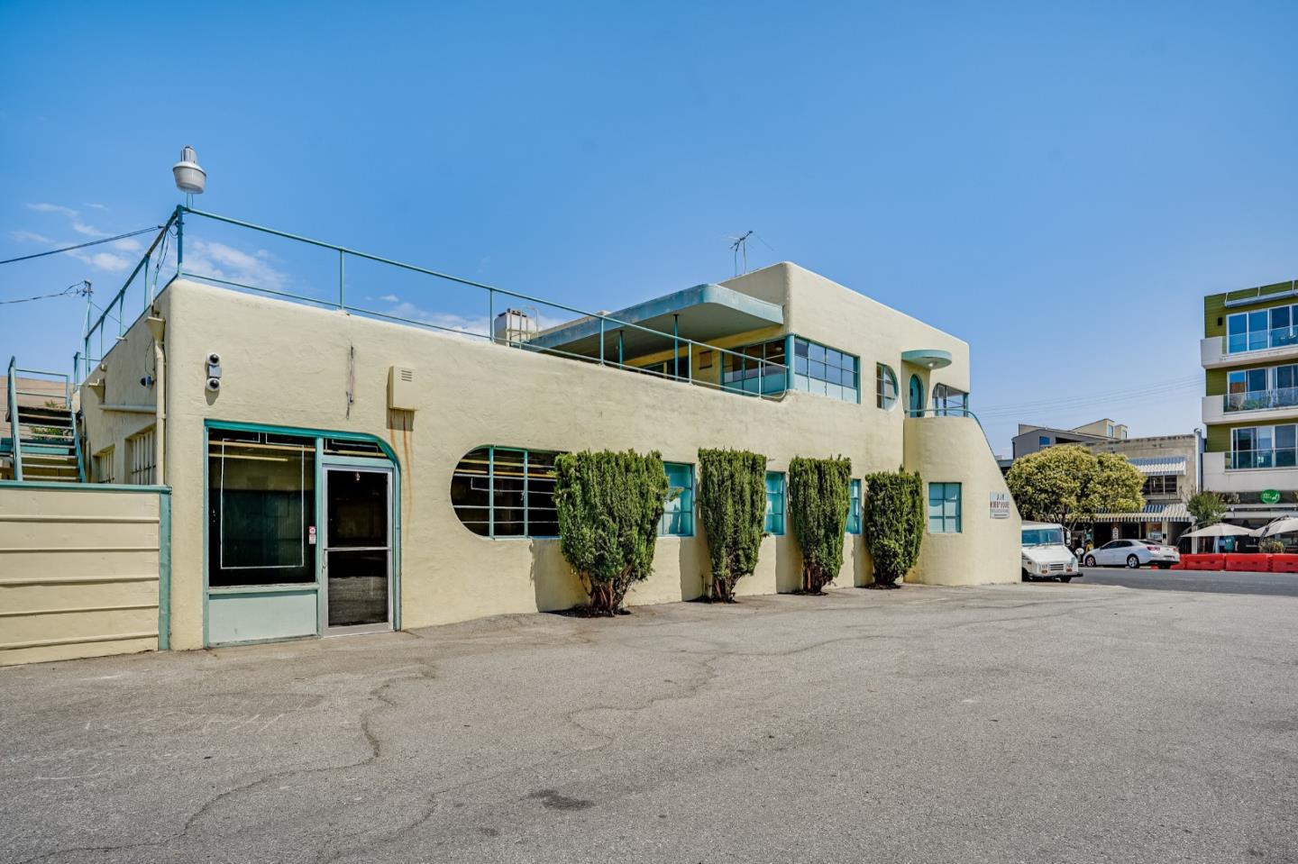 1660 Laurel Street, SAN CARLOS, California 94070, ,Comm Industrial For Sale,For Sale,Laurel Street,40965400