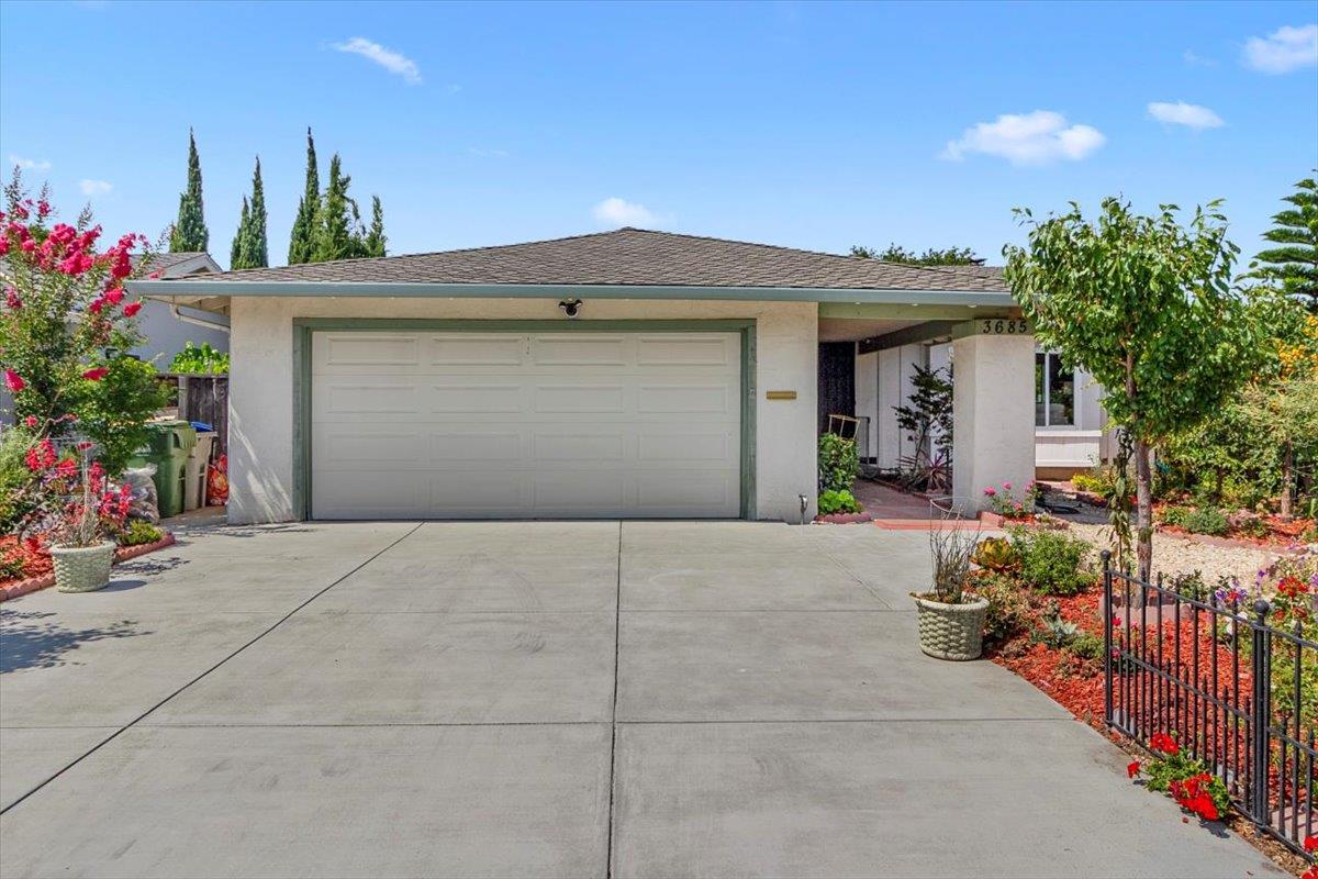 3685 Payne Ave, San Jose, CA 95117 3 Beds 2 Baths (Sold) ML81855590 MLSL