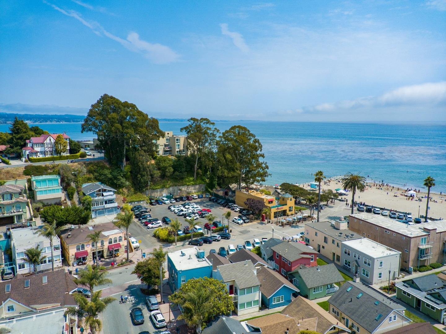 200 Monterey Avenue, CAPITOLA, California 95010, ,Comm Industrial For Sale,For Sale,Monterey Avenue,40965401