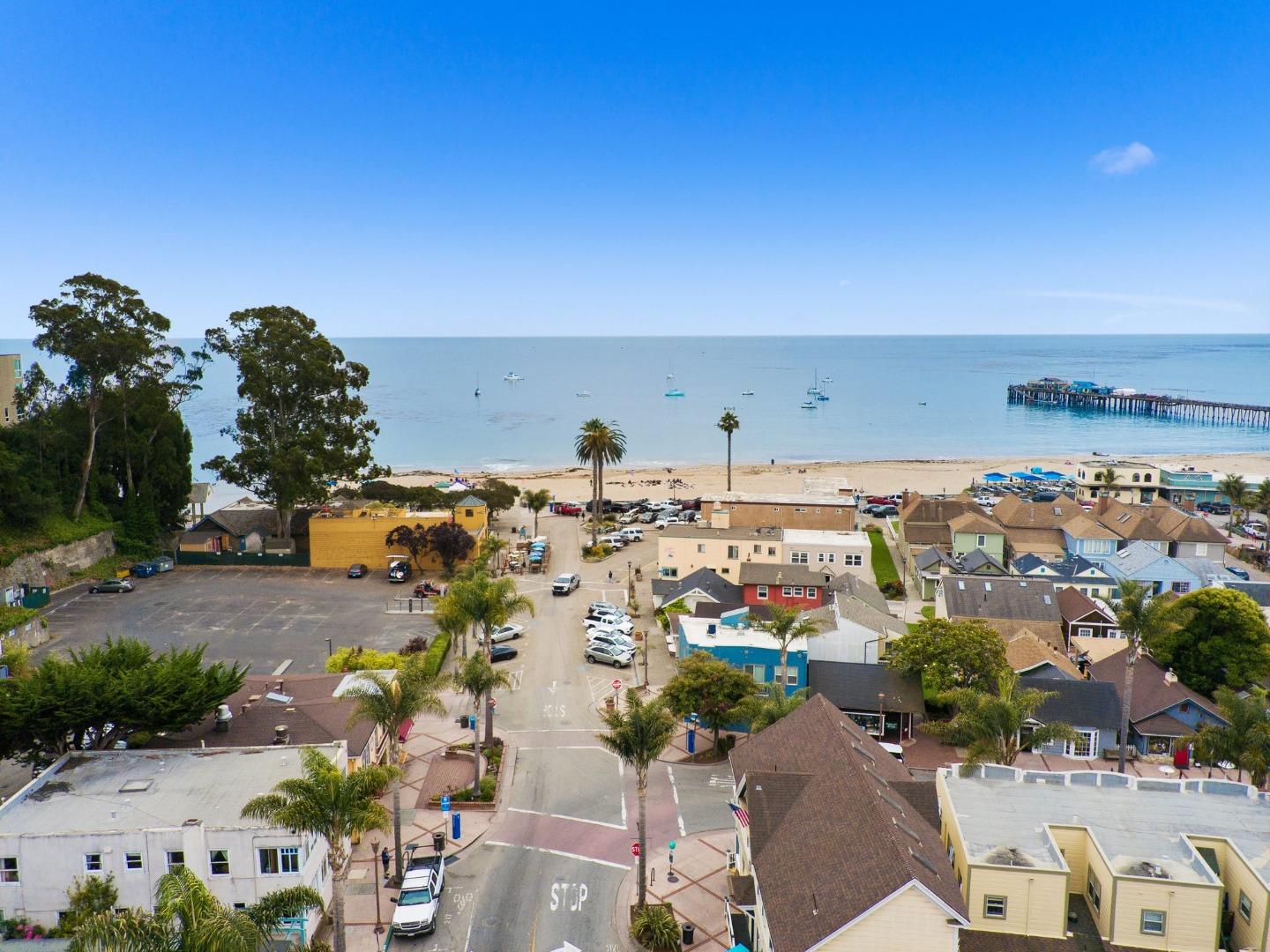 200 Monterey Avenue, CAPITOLA, California 95010, ,Comm Industrial For Sale,For Sale,Monterey Avenue,40965401