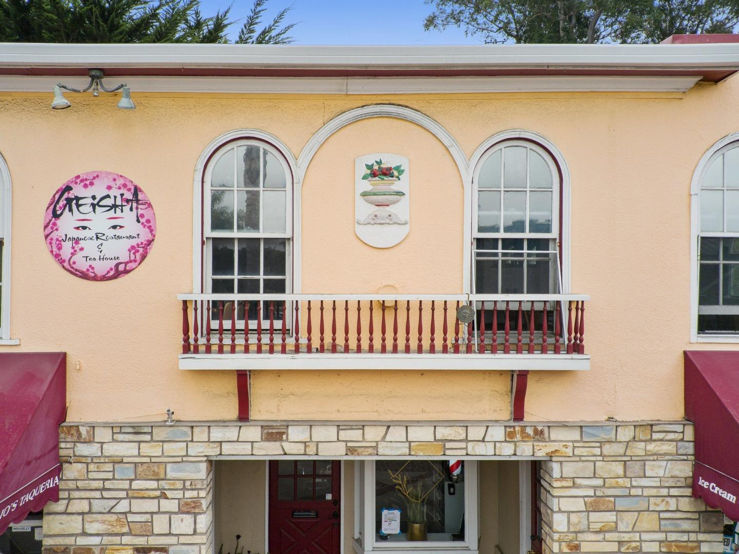200 Monterey Avenue, CAPITOLA, California 95010, ,Comm Industrial For Sale,For Sale,Monterey Avenue,40965401