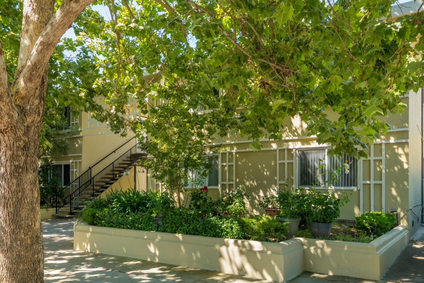 151 13th Street, SAN JOSE, California 95112, ,Comm Ri Multi-units 5+,For Sale,13th Street,ML81855633