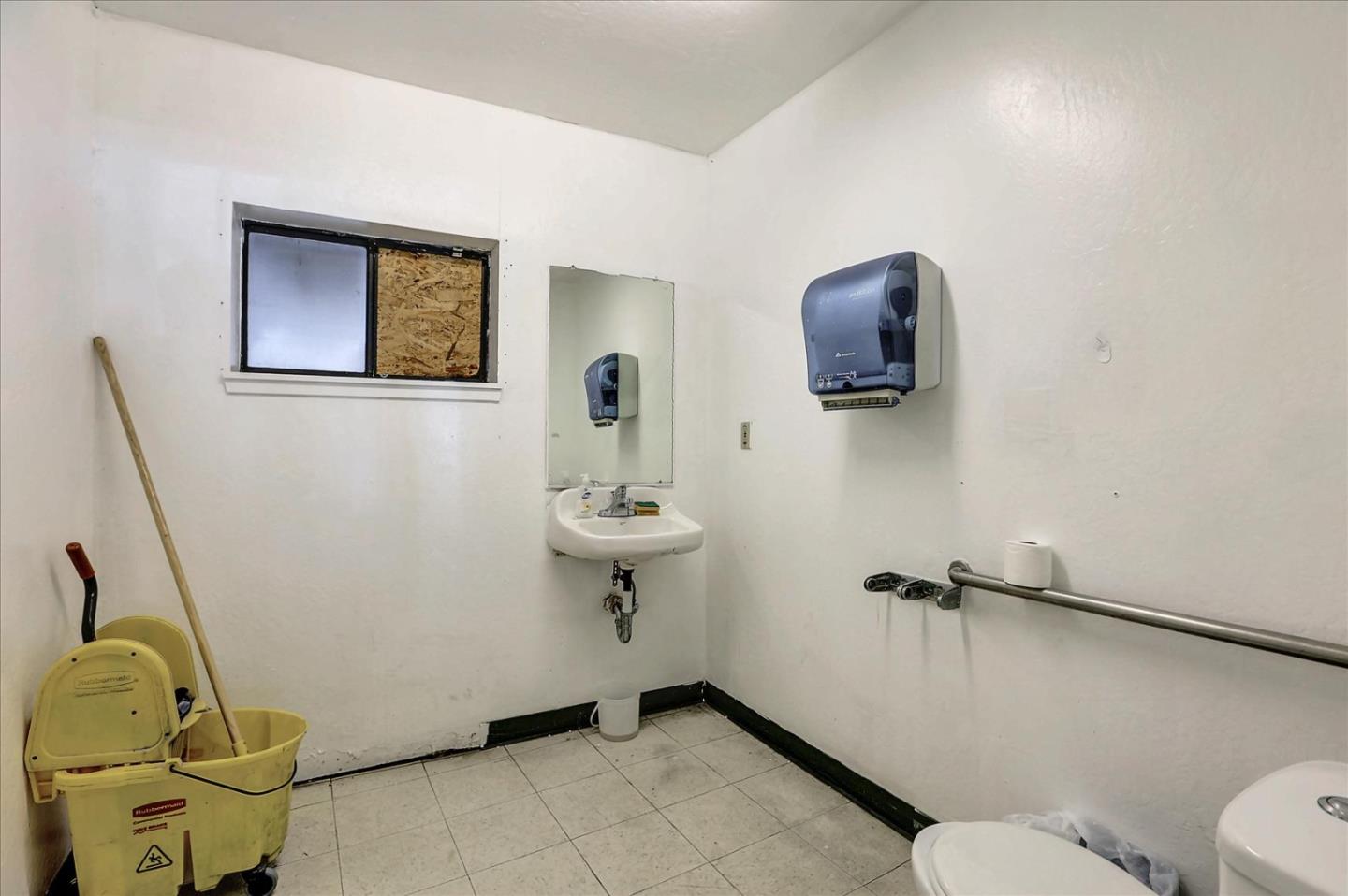 821 1st Street, SAN JOSE, California 95110, ,Comm Industrial For Sale,For Sale,1st Street,40965411