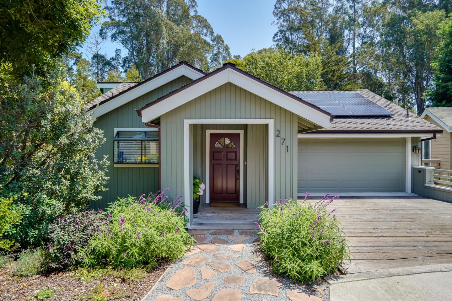 Detail Gallery Image 1 of 1 For 271 Dry Creek Rd, Aptos,  CA 95003 - 3 Beds | 2/1 Baths