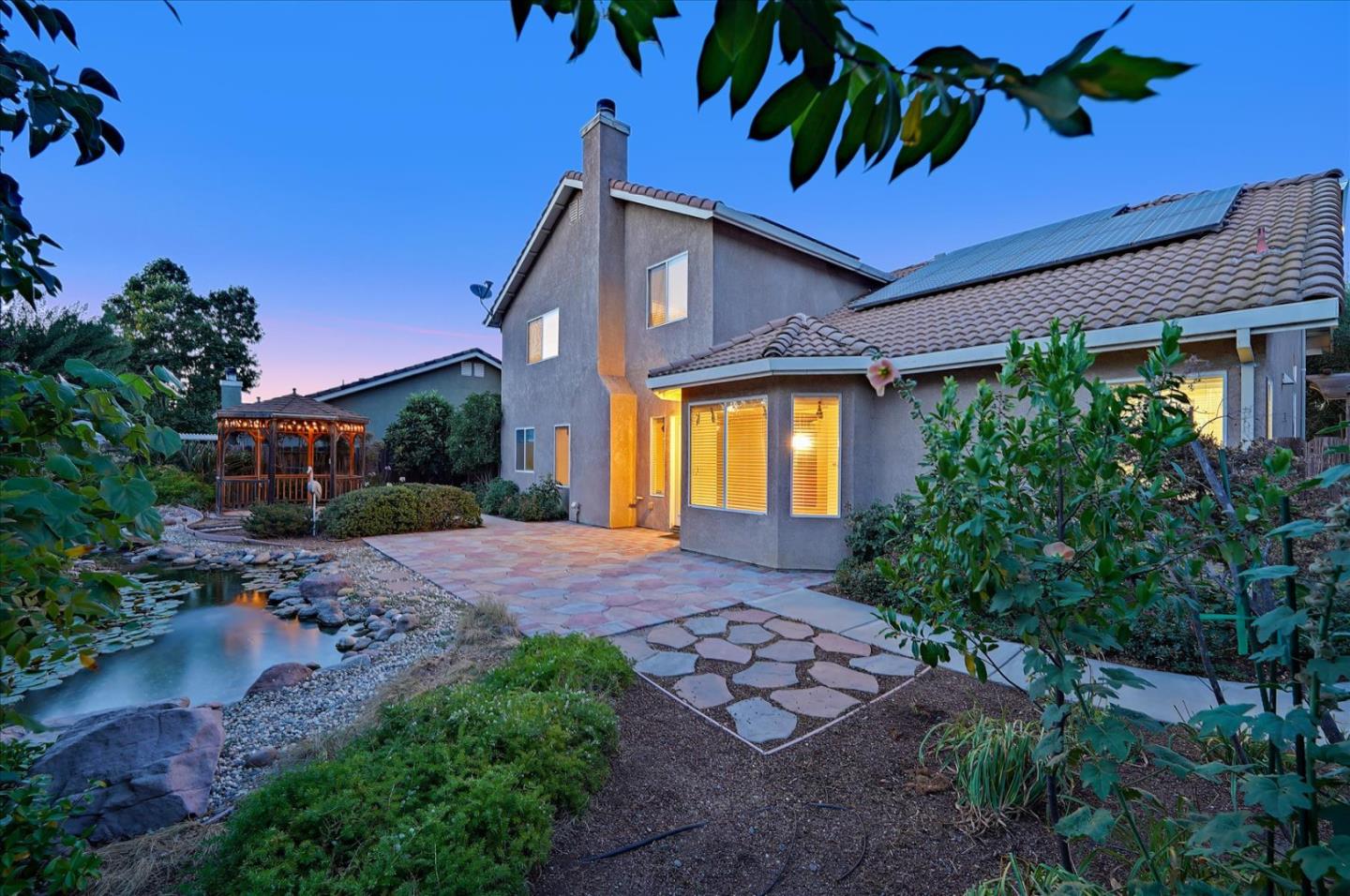 2240 Glenview Dr, Hollister, CA 95023 4 Beds 3 Baths (Active