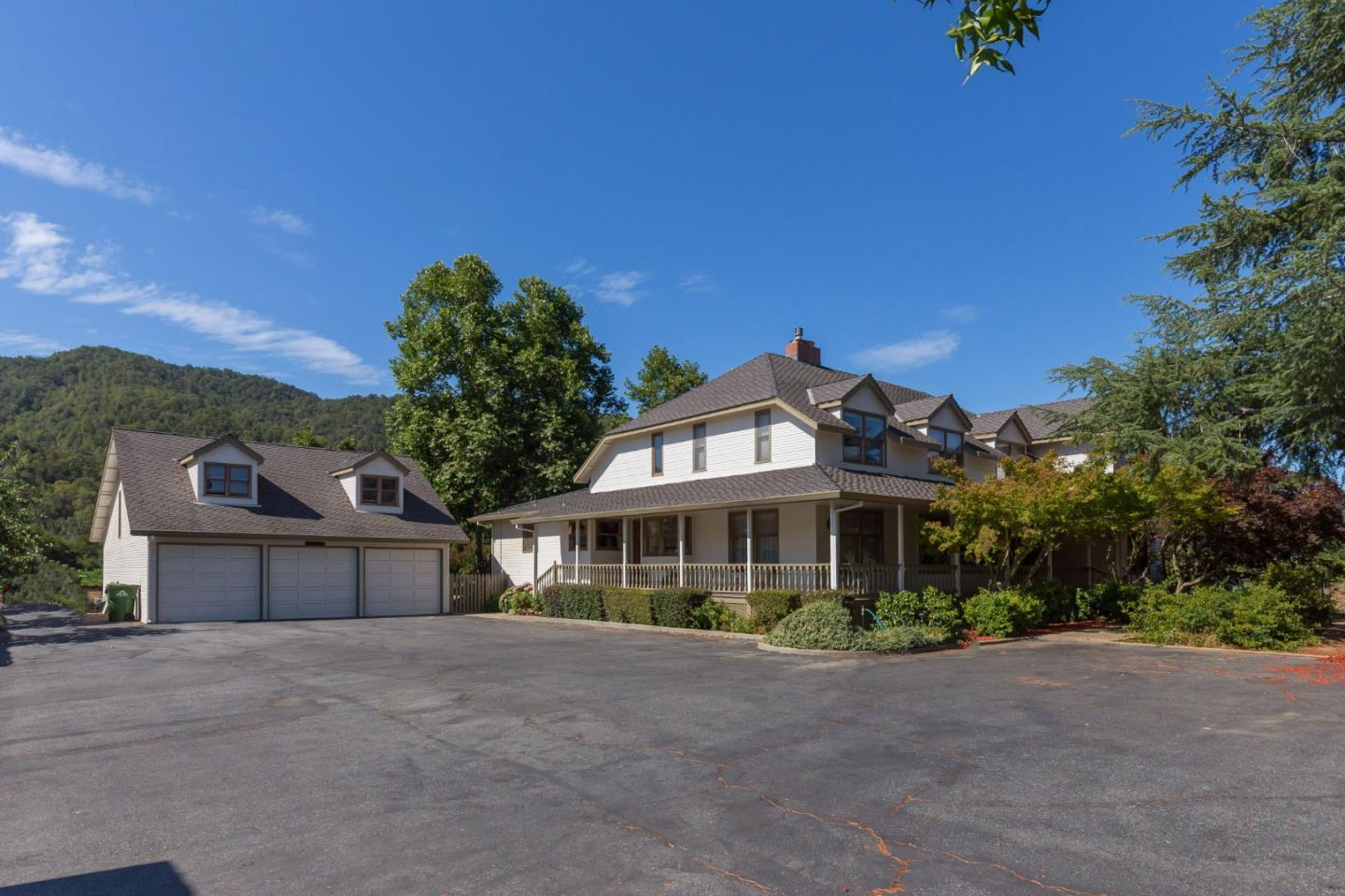 4050 Hecker Pass Rd, Gilroy, CA 95020 4 Beds 3/1 Baths (Active