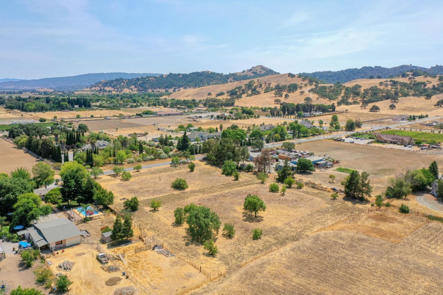 545 San Martin Avenue, SAN MARTIN, California 95046, ,Lots And Land,For Sale,San Martin Avenue,40965413