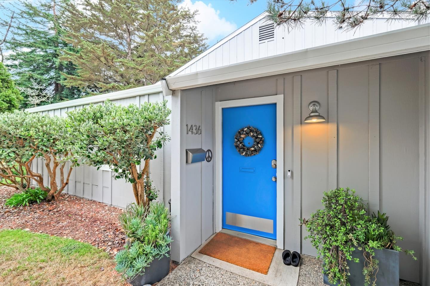 Detail Gallery Image 1 of 1 For 1436 Dolphin Dr, Aptos,  CA 95003 - 2 Beds | 1/1 Baths