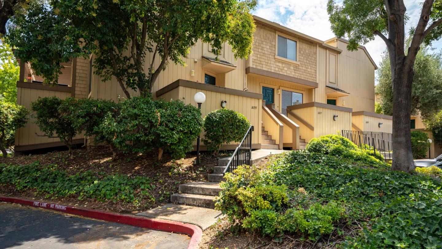 16137 Loretta Ln, Los Gatos, CA 95032 2 Beds 2/1 Baths (Sold