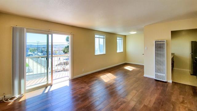 Detail Gallery Image 1 of 1 For 220 N Parkview Ave #3,  Daly City,  CA 94014 - 2 Beds | 1 Baths