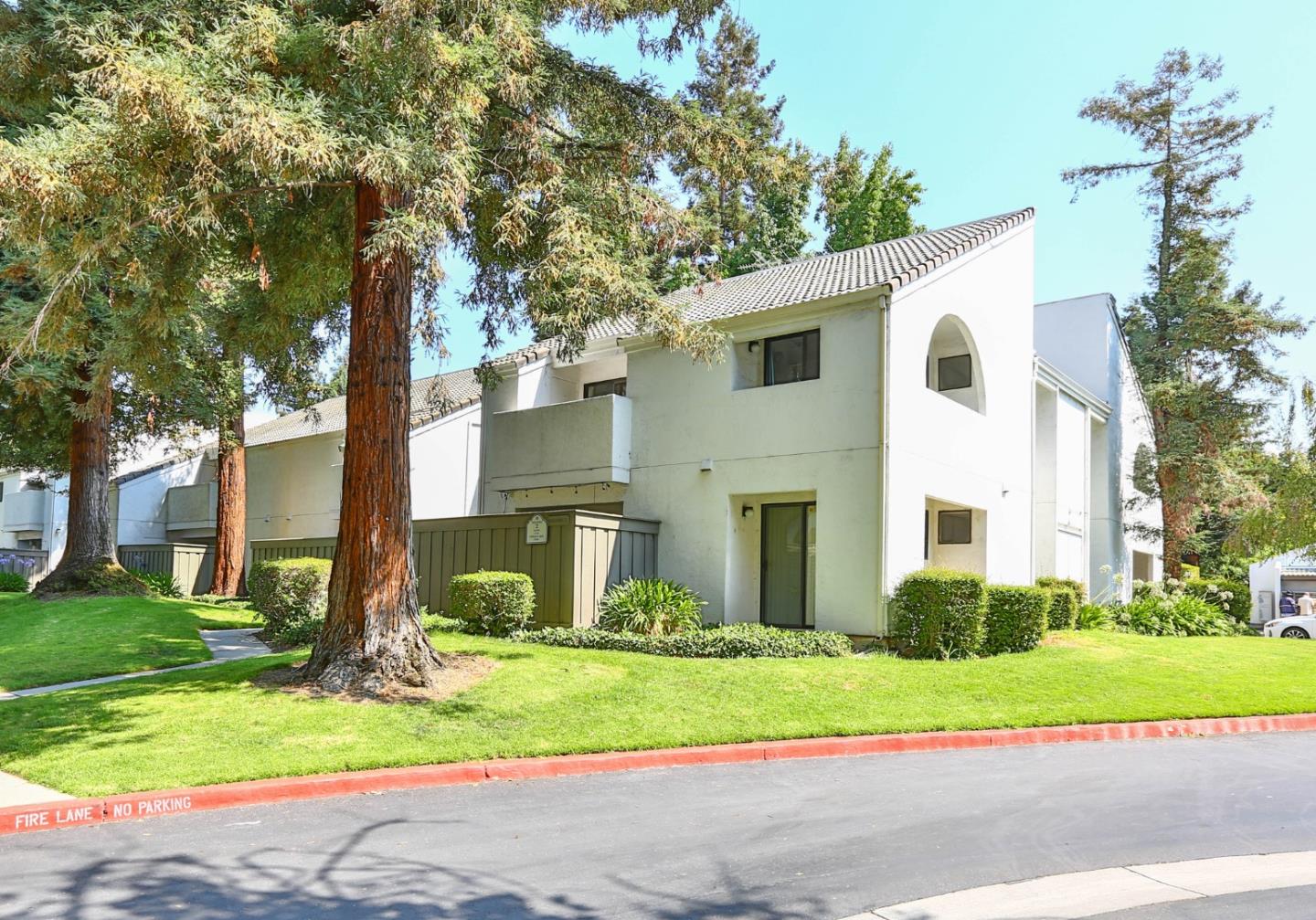 1055 N Capitol Ave 45, San Jose, CA 95133 1 Beds 1 Baths