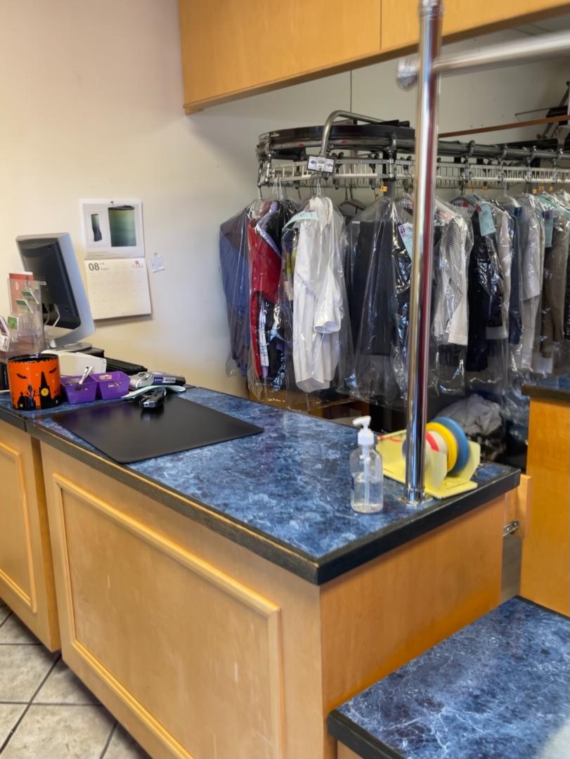 390 El Camino Real, BELMONT, California 94002, ,Comm Business Opportunity,For Sale,El Camino Real,40965466