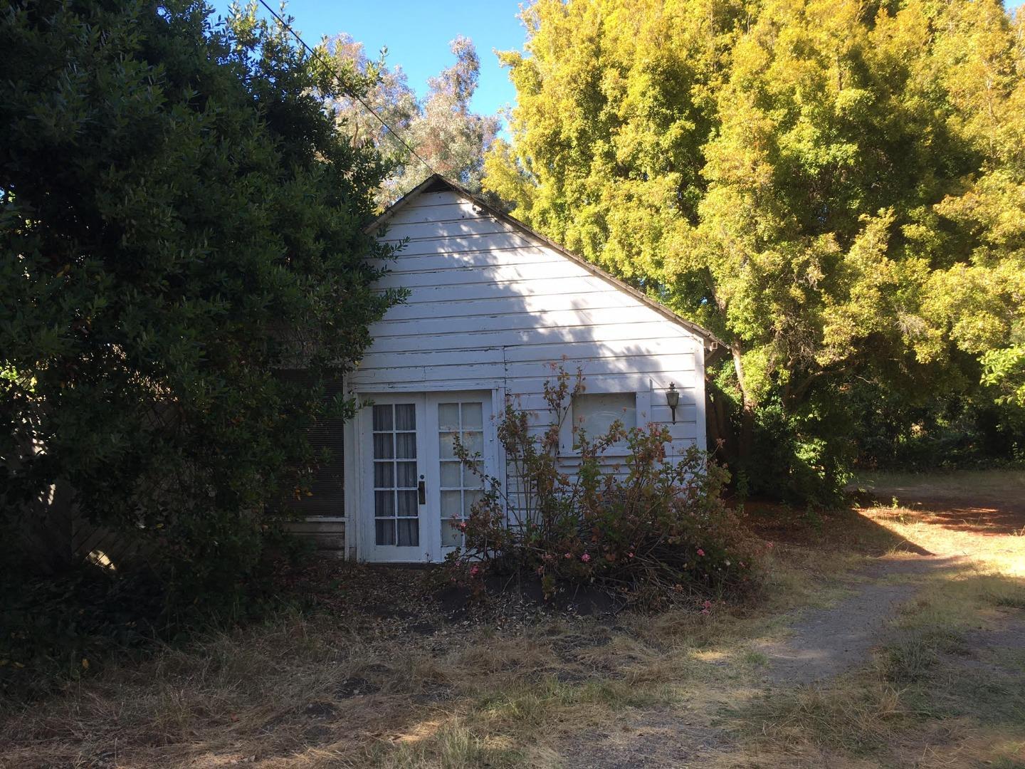 841 Capitola Road, SANTA CRUZ, California 95062, ,Lots And Land,For Sale,Capitola Road,40965484
