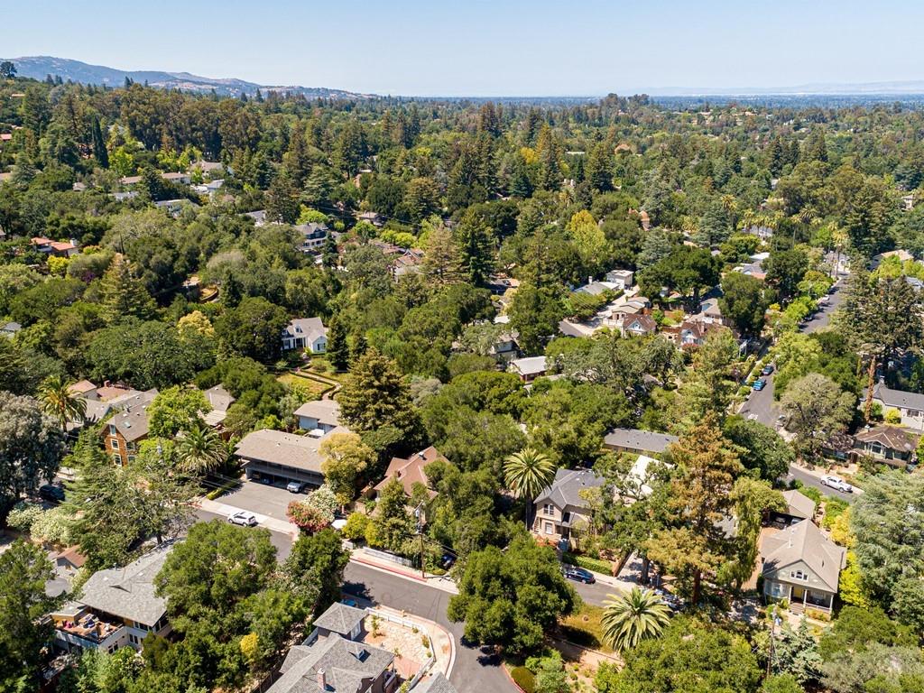 81 & 83 Fairview Plaza, LOS GATOS, California 95030, ,Comm Ri Multi-units 5+,For Sale,Fairview Plaza,ML81856787