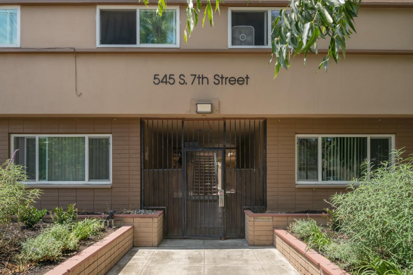 545 7th Street, SAN JOSE, California 95112, ,Comm Ri Multi-units 5+,For Sale,7th Street,ML81856854