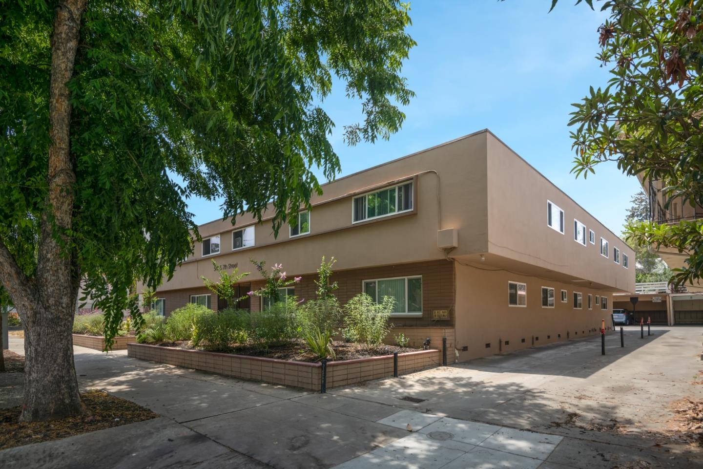 545 7th Street, SAN JOSE, California 95112, ,Comm Ri Multi-units 5+,For Sale,7th Street,ML81856854