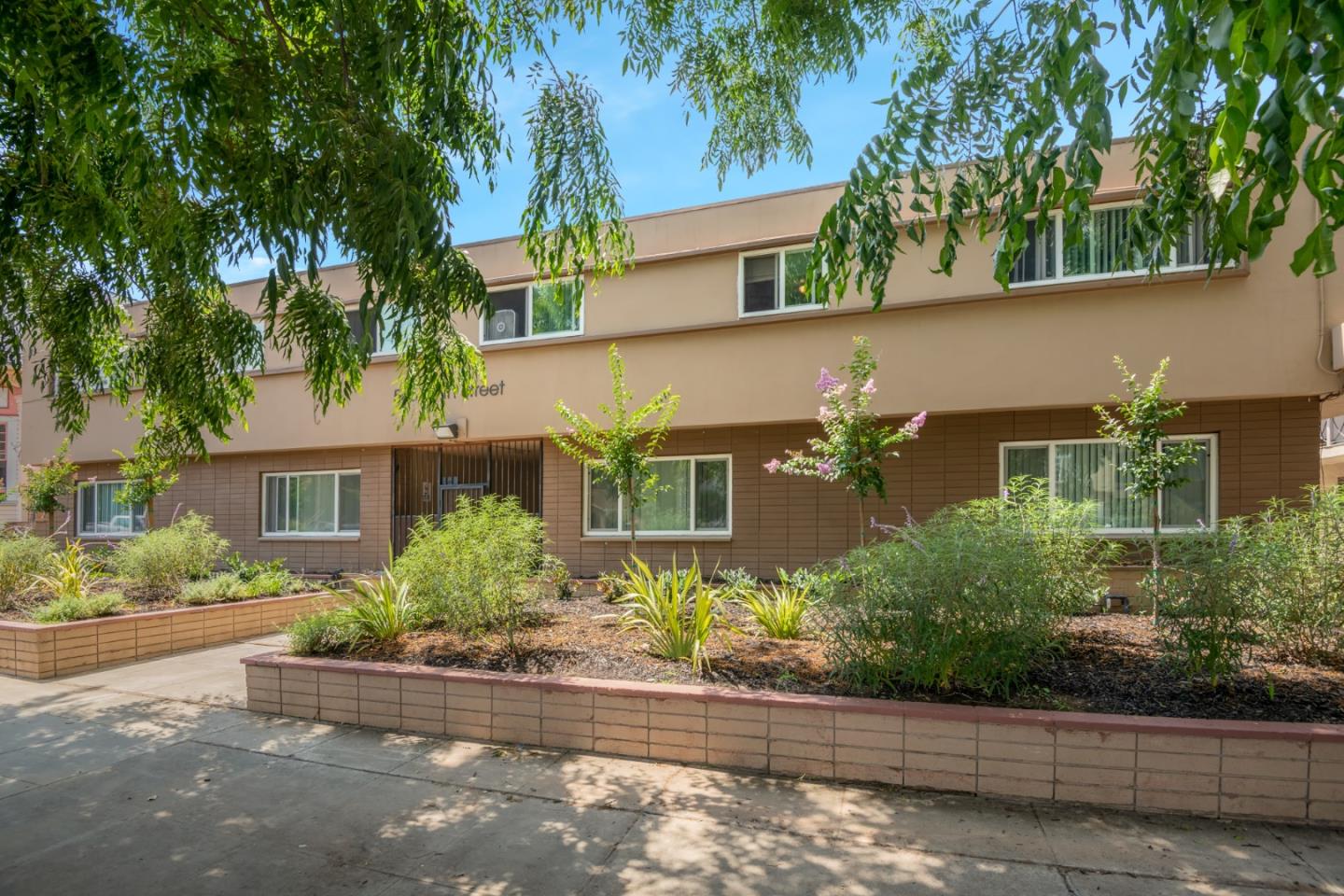 545 7th Street, SAN JOSE, California 95112, ,Comm Ri Multi-units 5+,For Sale,7th Street,ML81856854