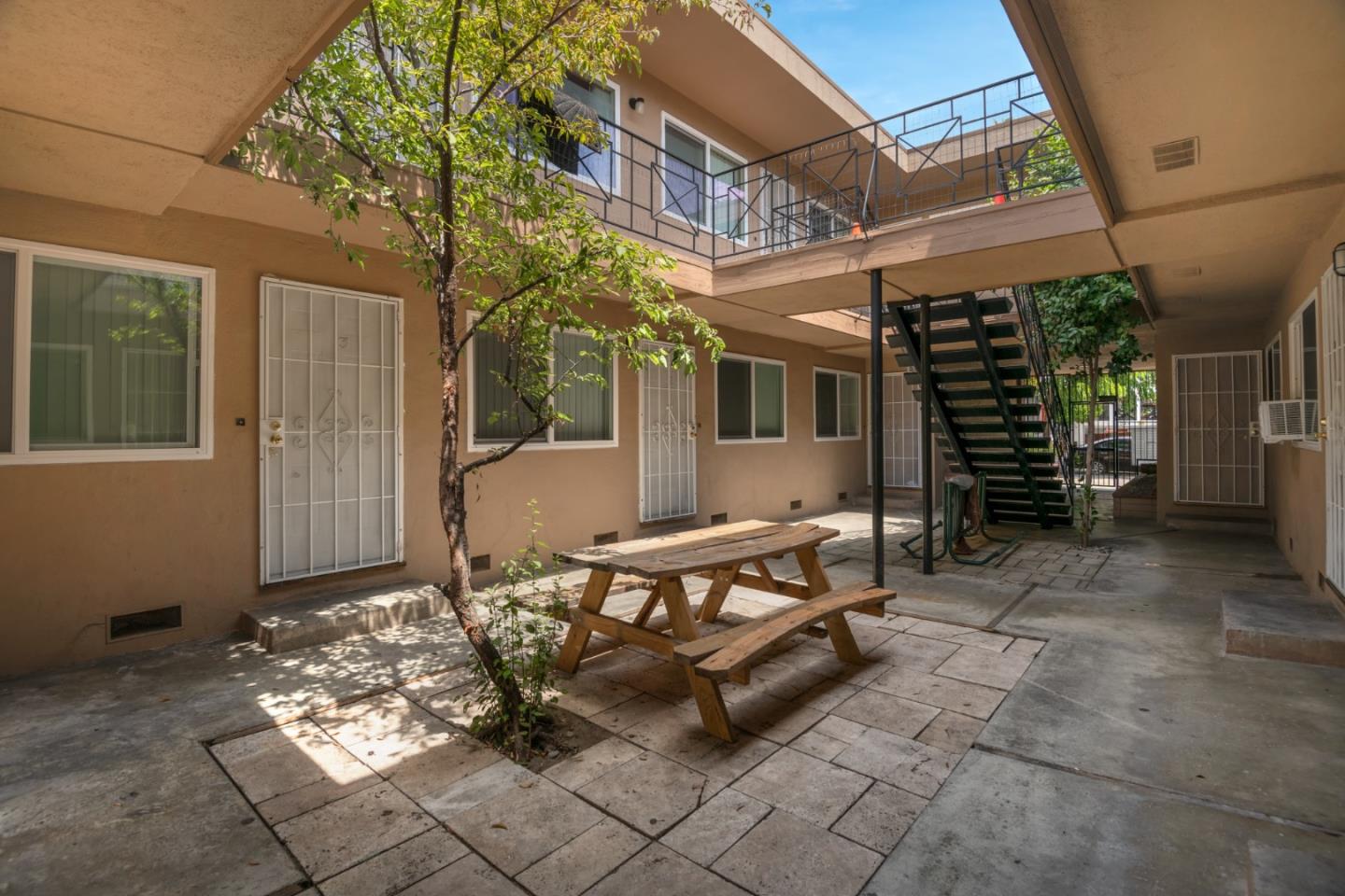 545 7th Street, SAN JOSE, California 95112, ,Comm Ri Multi-units 5+,For Sale,7th Street,ML81856854