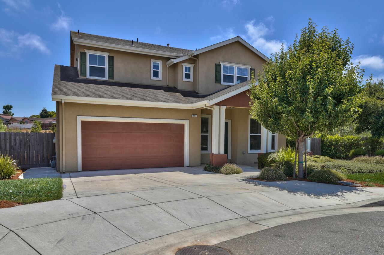 Detail Gallery Image 1 of 1 For 580 Saint George Dr, Salinas,  CA 93905 - 3 Beds | 2/1 Baths
