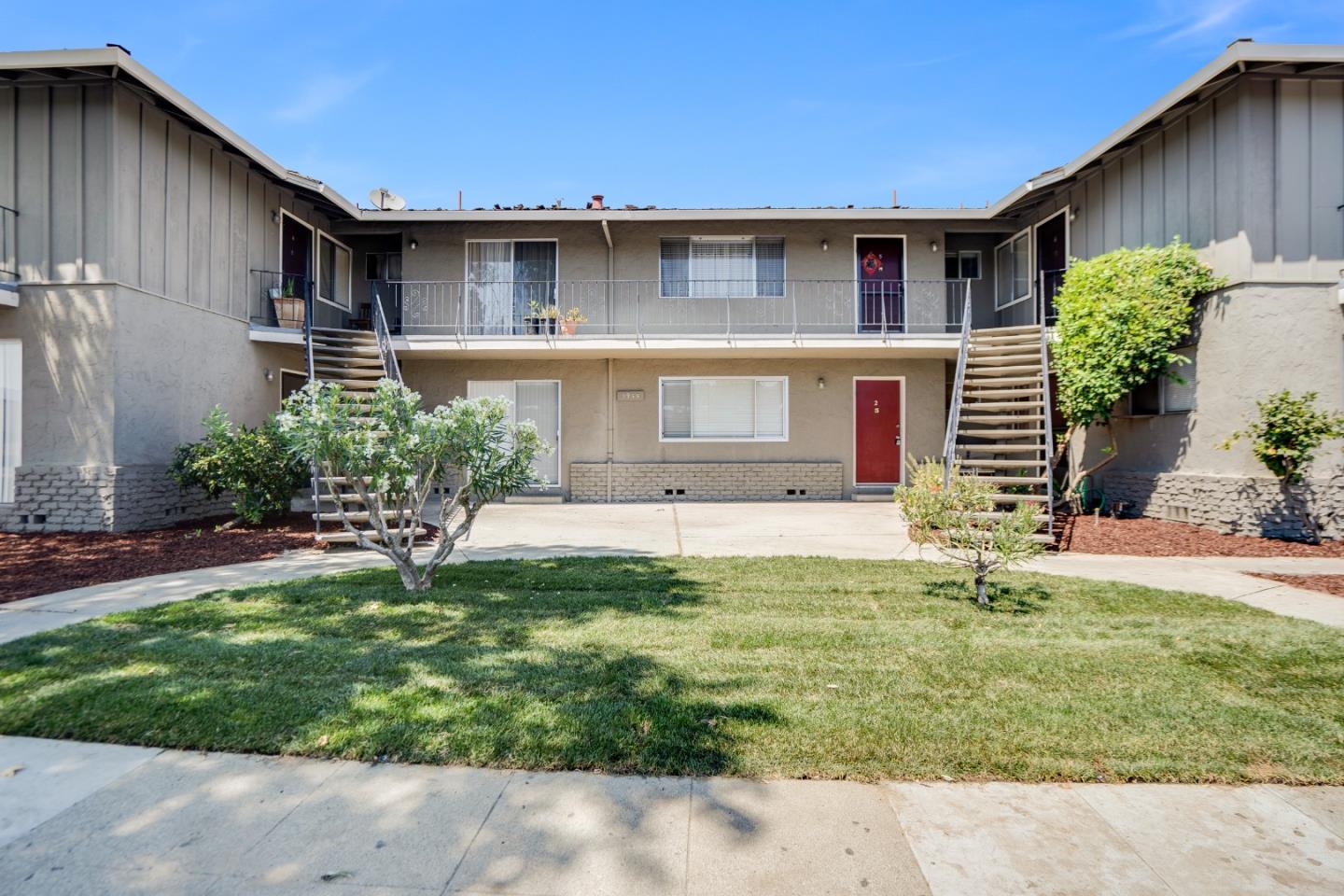 3955 Rhoda Drive, SAN JOSE, California 95117, ,Comm Ri Multi-units 5+,For Sale,Rhoda Drive,ML81857162