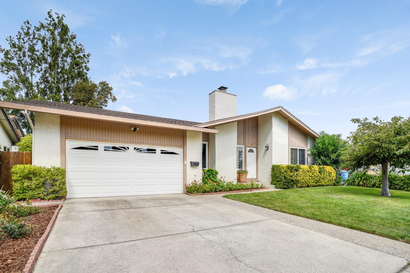 341 Turkshead Ln, Redwood Shores, CA 94065 3 Beds 2 Baths