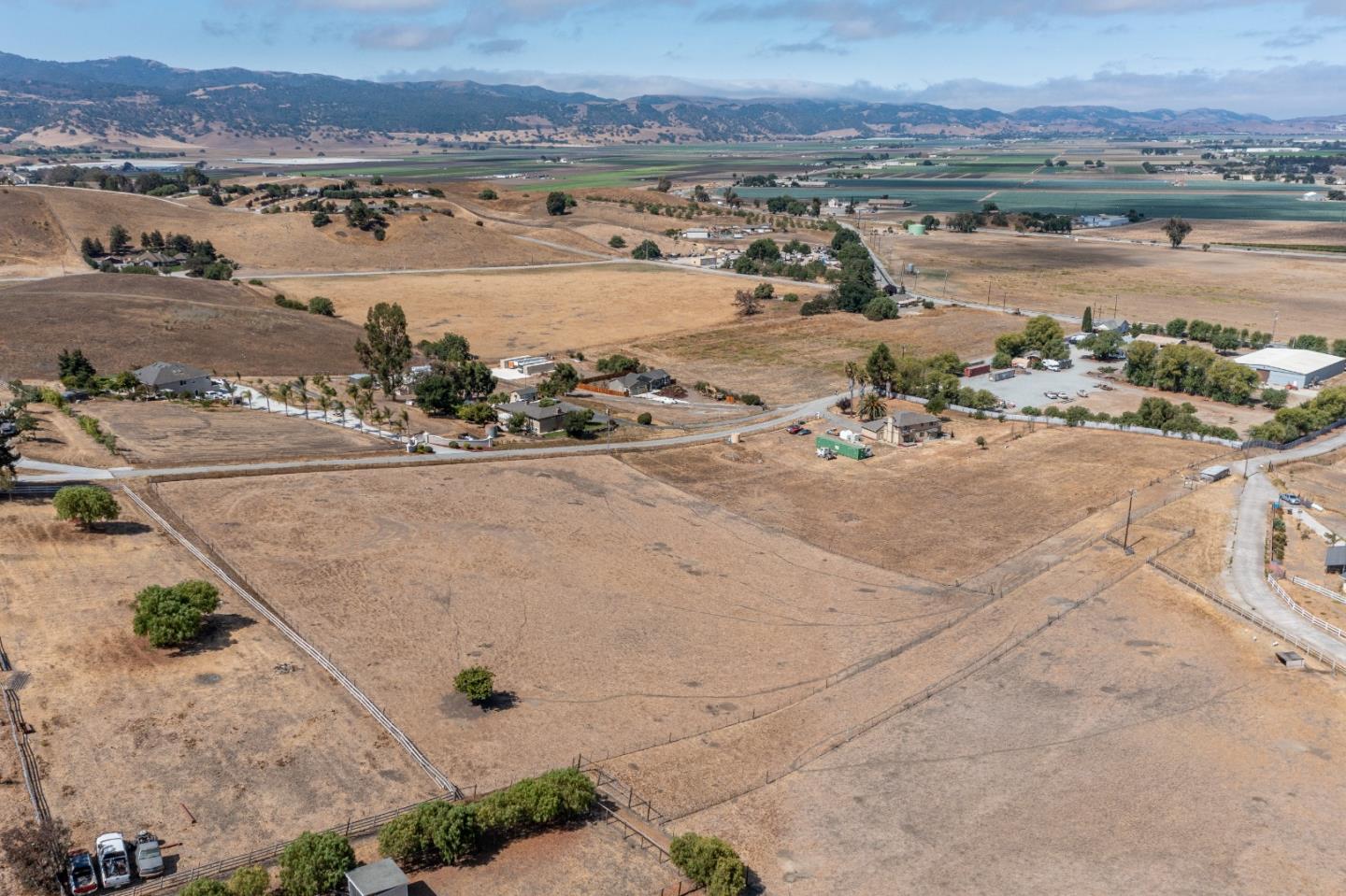 3215 San Juan Rd, Hollister, CA 95023 4 Beds 3 Baths (Active