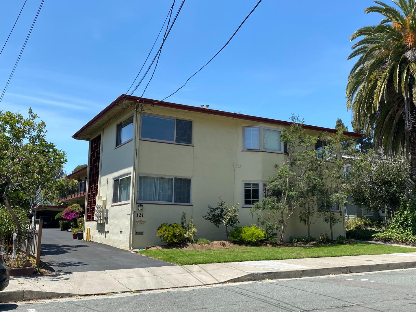 121 Sylvar Street, SANTA CRUZ, California 95060, ,Comm Ri Multi-units 5+,For Sale,Sylvar Street,ML81857287