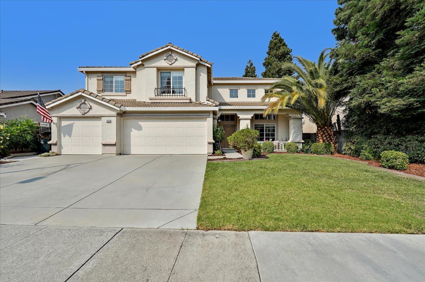 1255 Longmeadow Dr, Gilroy, CA 95020 5 Beds 3 Baths (Sold