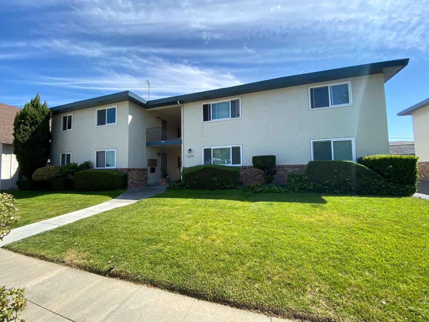 1220 Brookfield Avenue, SUNNYVALE, California 94087, ,Comm Ri Multi-units 5+,For Sale,Brookfield Avenue,ML81857387