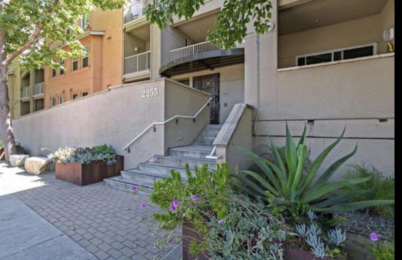Detail Gallery Image 1 of 1 For 2255 Showers Dr #263,  Mountain View,  CA 94040 - 2 Beds | 2 Baths