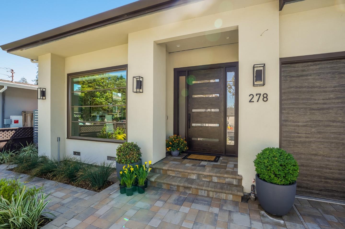 Detail Gallery Image 1 of 1 For 278 Beresford Ave, Redwood City,  CA 94061 - 4 Beds | 4/1 Baths