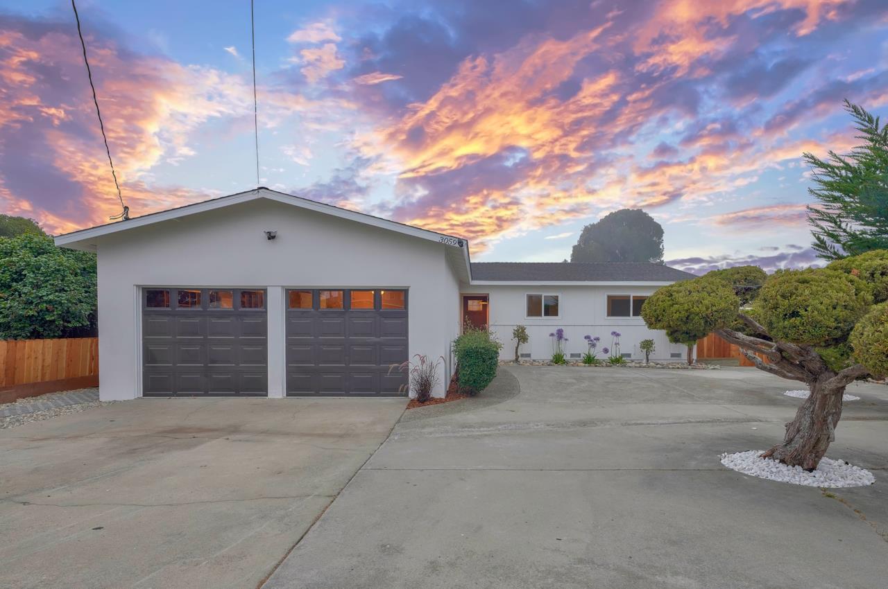 3059 Mildred Ct, Marina, CA 93933 3 Beds 2 Baths (Sold