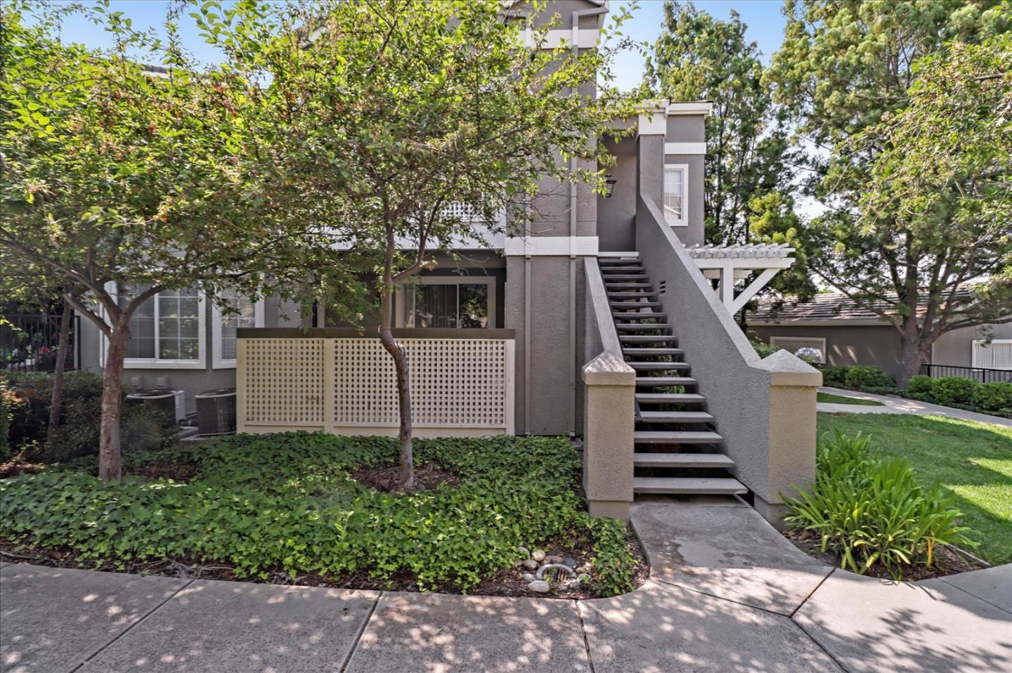 5930 Eastman Lake Dr, San Jose, CA 95123 2 Beds 2 Baths (Sold