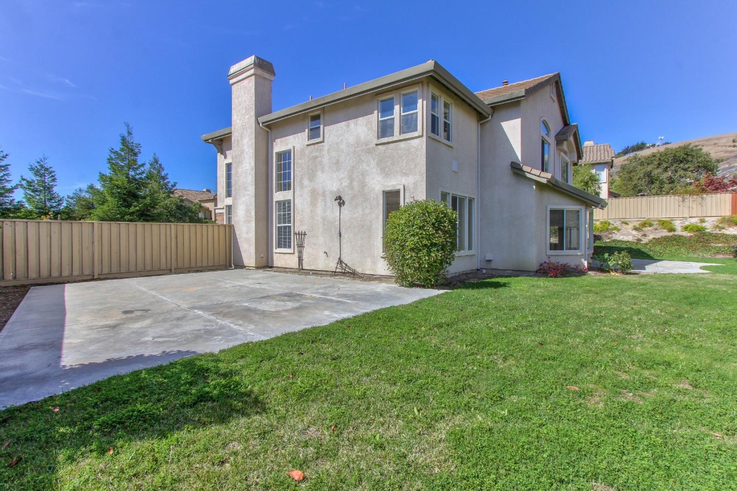 27104 Prestancia Way, Salinas, CA 93908 5 Beds 4 Baths (Contingent