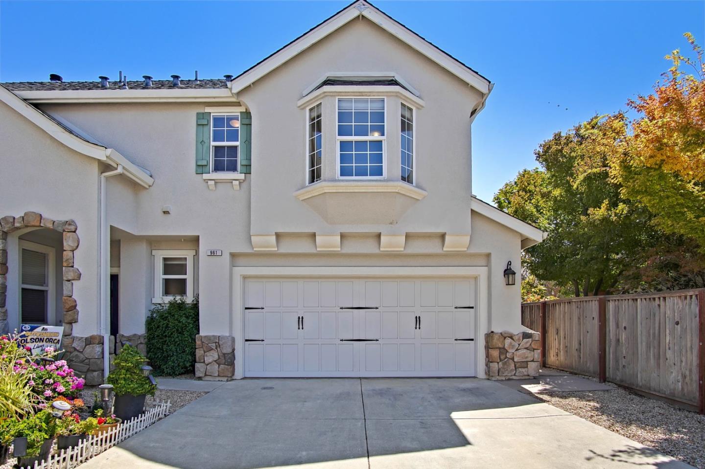 Detail Gallery Image 1 of 1 For 961 Fitzgerald St, Salinas,  CA 93906 - 4 Beds | 2/1 Baths