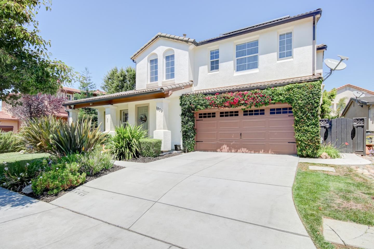1239 Campania Way, Salinas, CA 93905 4 Beds 3/1 Baths (Sold