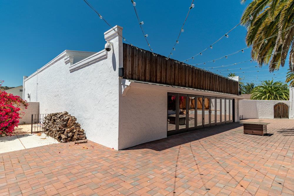 6971 Airline Highway, TRES PINOS, California 95075, ,Comm Industrial For Sale,For Sale,Airline Highway,40965610