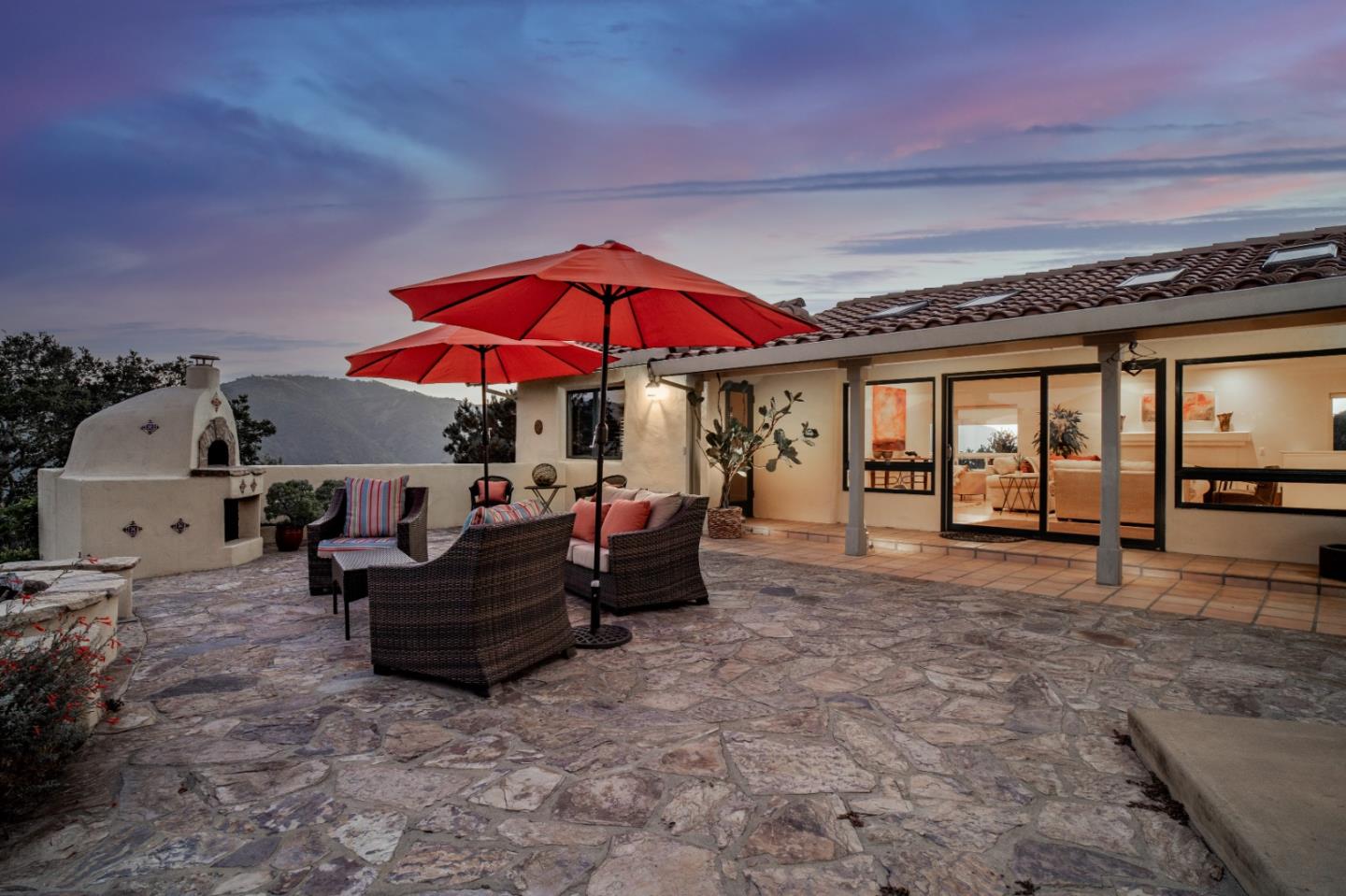 335 El Caminito Rd, Carmel Valley, CA 93924 - 4 Beds | 3/1 Baths