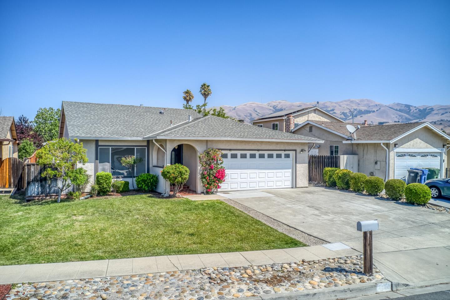 489 Singley Dr, Milpitas, CA 95035 4 Beds 2 Baths (Sold) ML81858671 MLSL